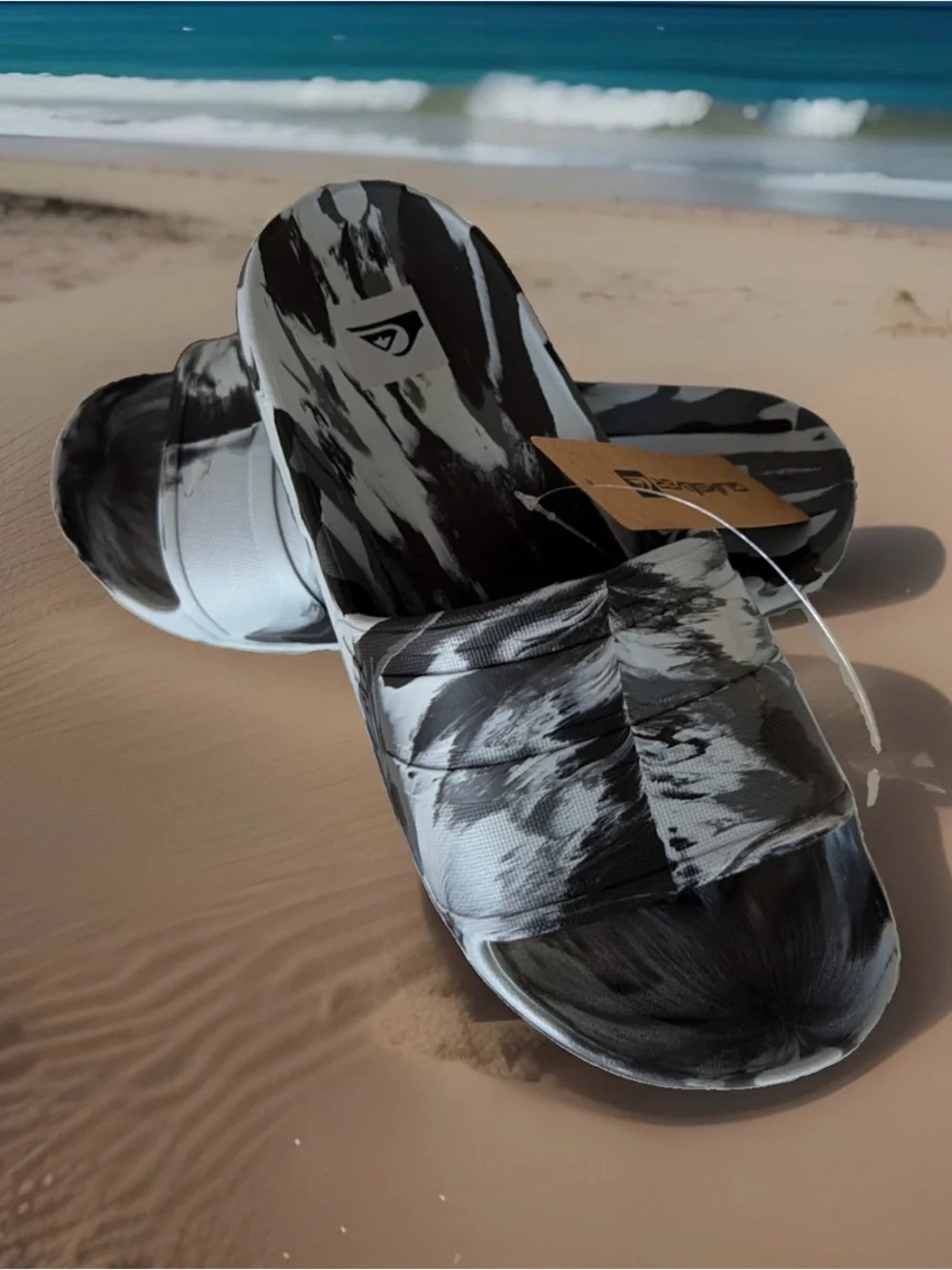 Quiksilver Cloudbreak Men’s Size 9 Slide Sandals. Grey marbled. New with tags.